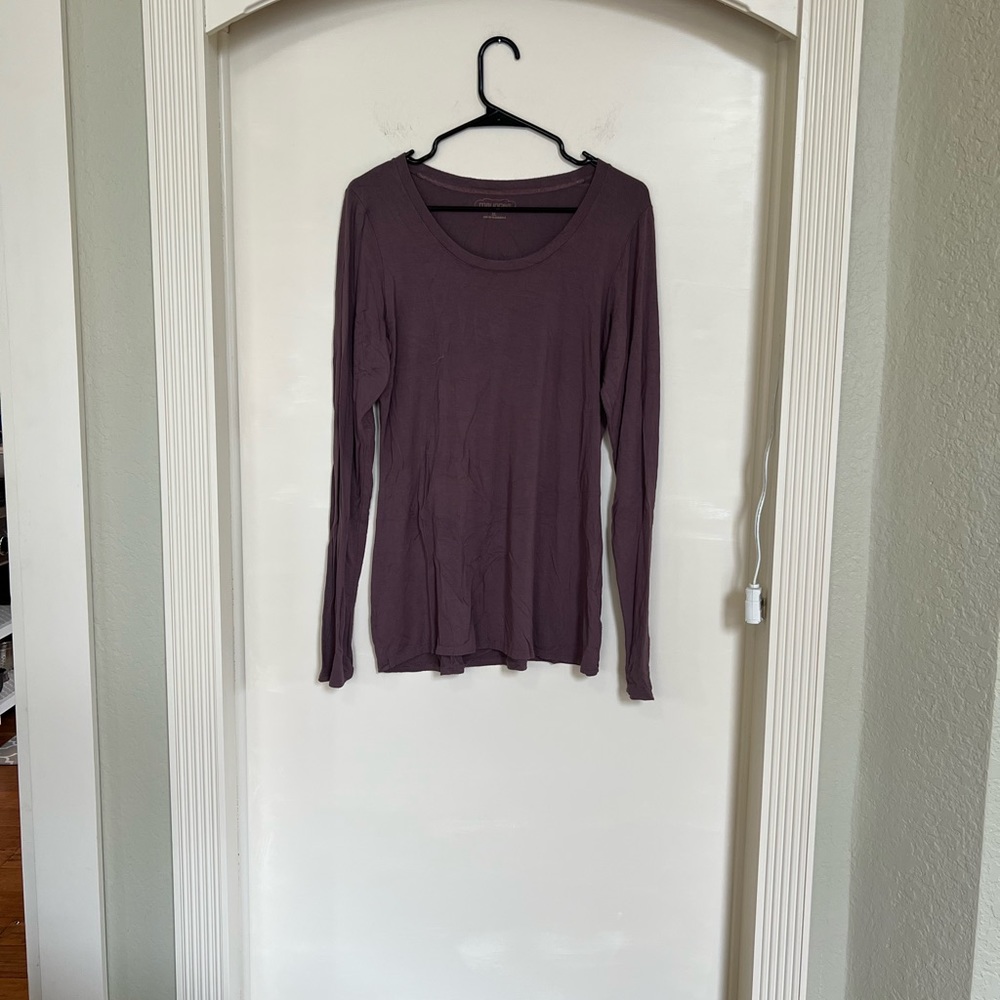 Maurice’s purple long sleeve stretch tee